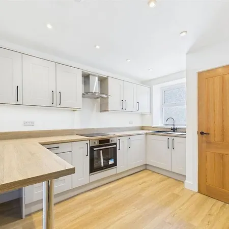 Modern 3 Bed - Near Sellafield & The Fells Cleator Moor